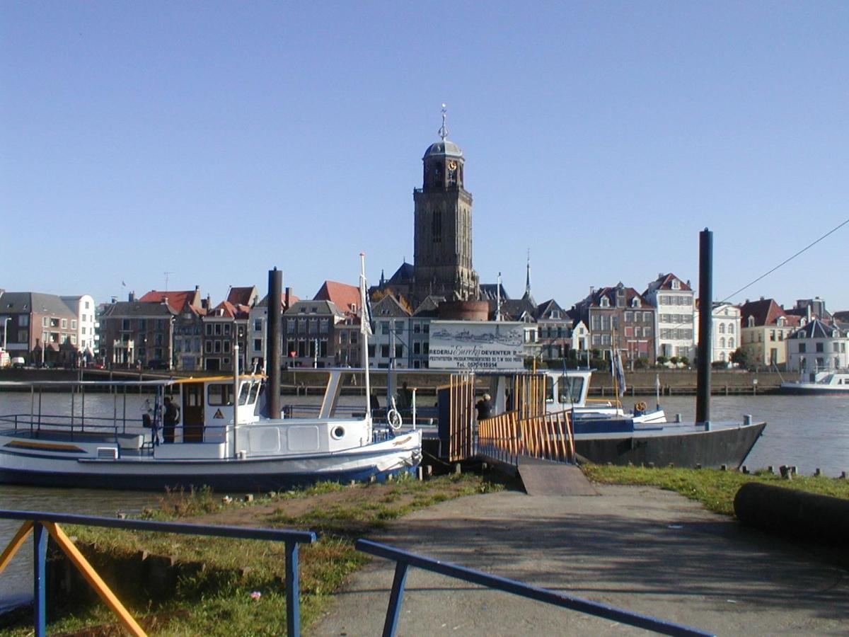 Hanzestadslogement "De Leeuw", Logies In Het Centrum Van Deventer Exterior photo